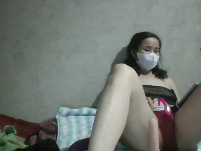 Sexy-ladyass89's BongaCams show and profile