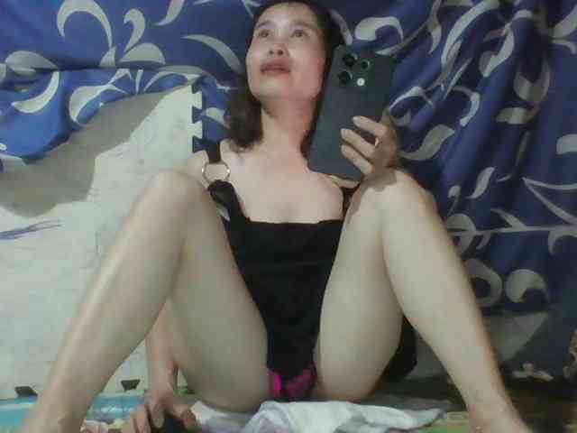 Sexy-ladyass89 webcam