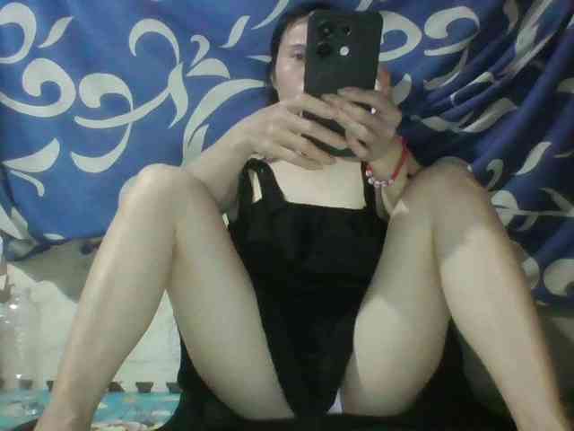 Sexy-ladyass89 webcam