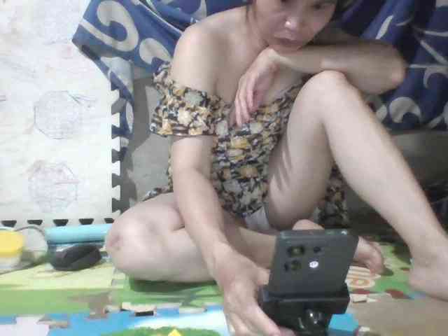 Sexy-ladyass89 webcam