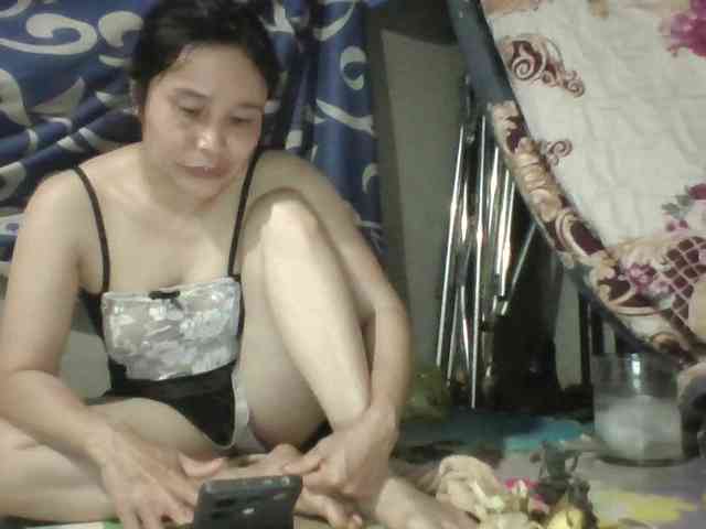 Sexy-ladyass89 webcam
