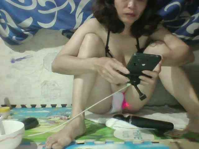 Sexy-ladyass89 webcam