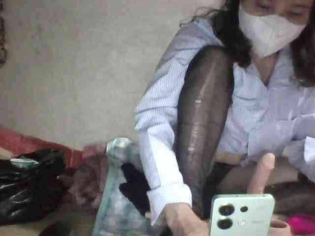 Sexy-ladyass89 webcam