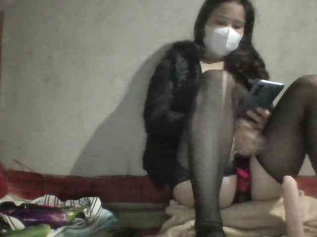 Sexy-ladyass89 webcam