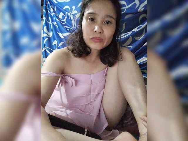 Sexy-ladyass89 webcam