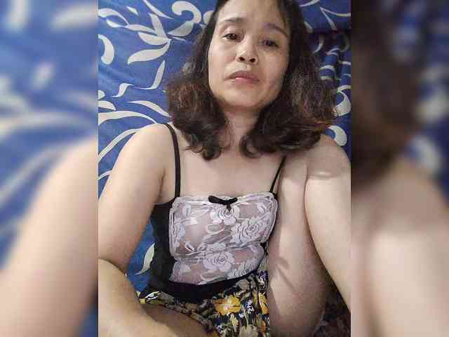 Sexy-ladyass89 webcam