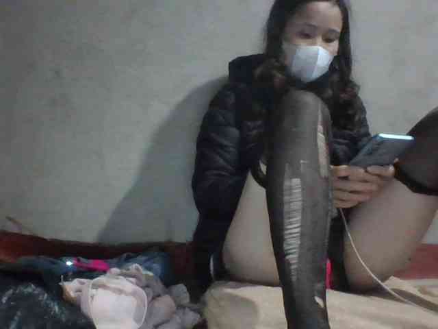 Sexy-ladyass89 webcam