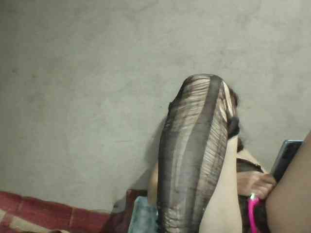 Sexy-ladyass89 webcam