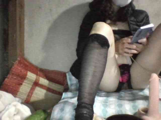 Sexy-ladyass89 webcam