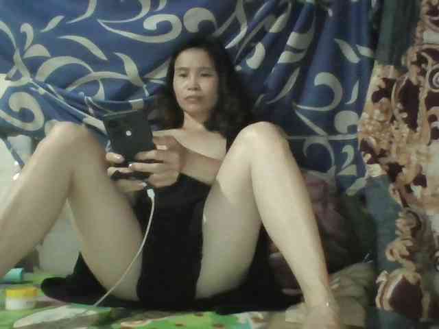 Sexy-ladyass89 webcam