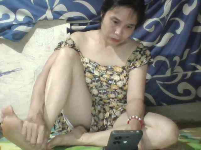 Sexy-ladyass89 webcam