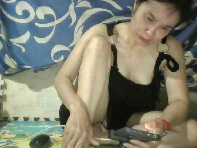 Sexy-ladyass89 webcam