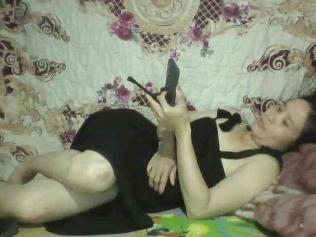 Sexy-ladyass89 webcam