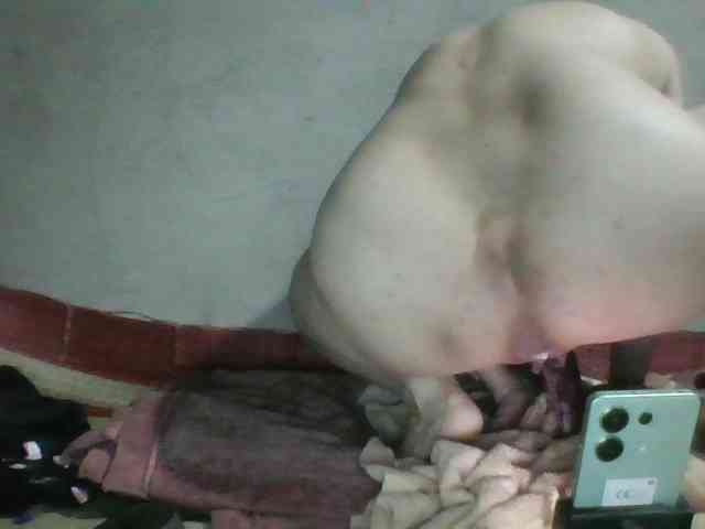 Sexy-ladyass89 webcam