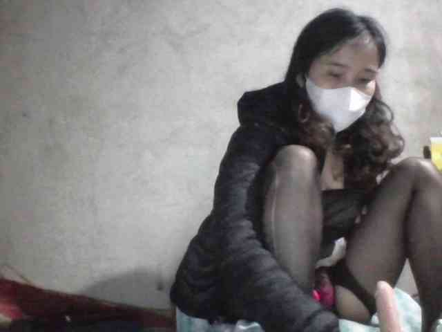 Sexy-ladyass89 webcam