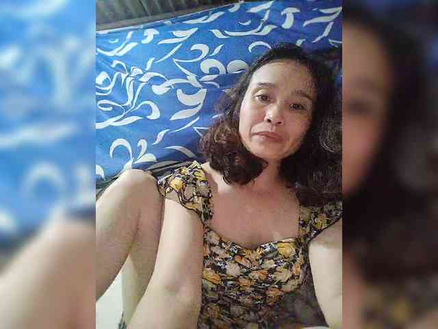 Sexy-ladyass89 webcam