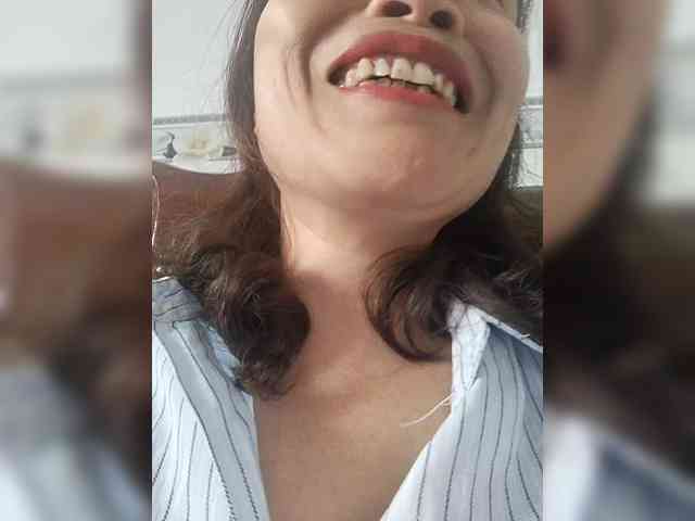 Sexy-ladyass89 webcam