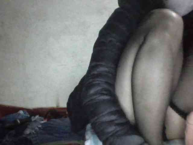 Sexy-ladyass89 webcam