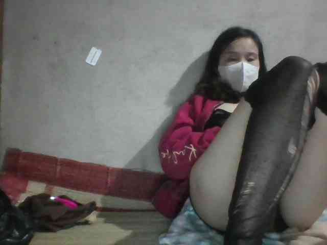 Sexy-ladyass89 webcam
