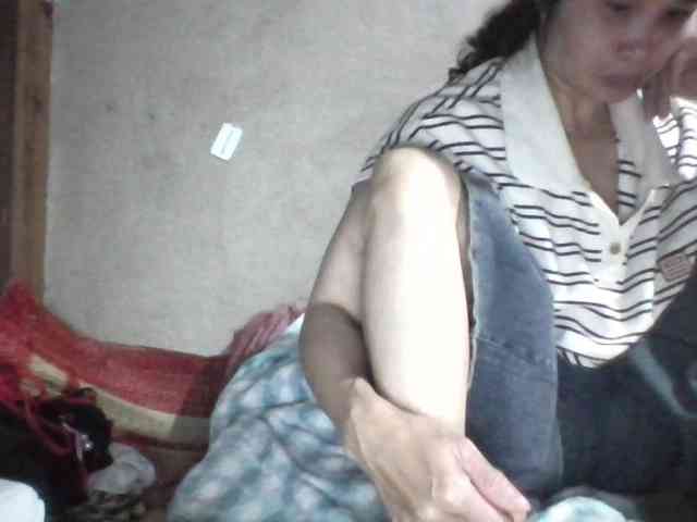 Sexy-ladyass89 webcam