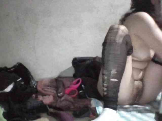 Sexy-ladyass89 webcam