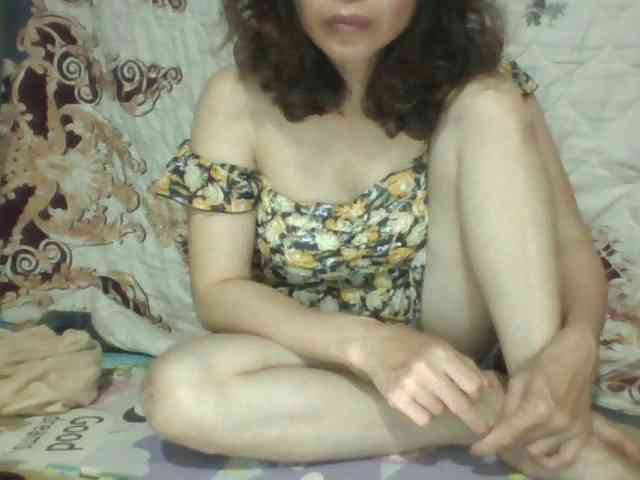 Sexy-ladyass89 webcam