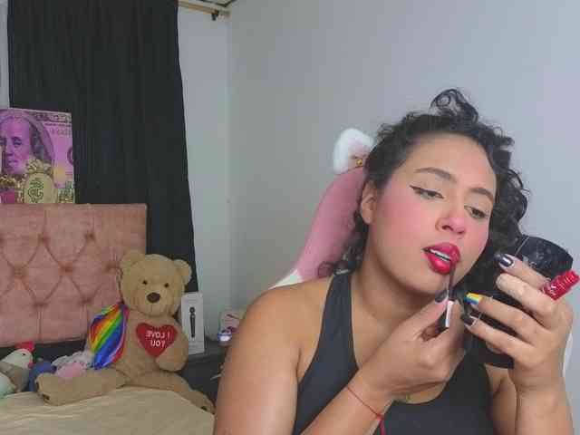 SophieSweetx webcam
