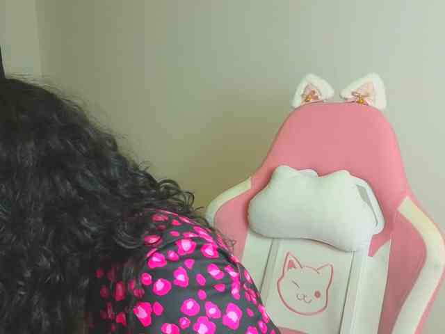 SophieSweetx webcam