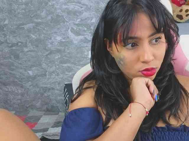 SophieSweetx webcam