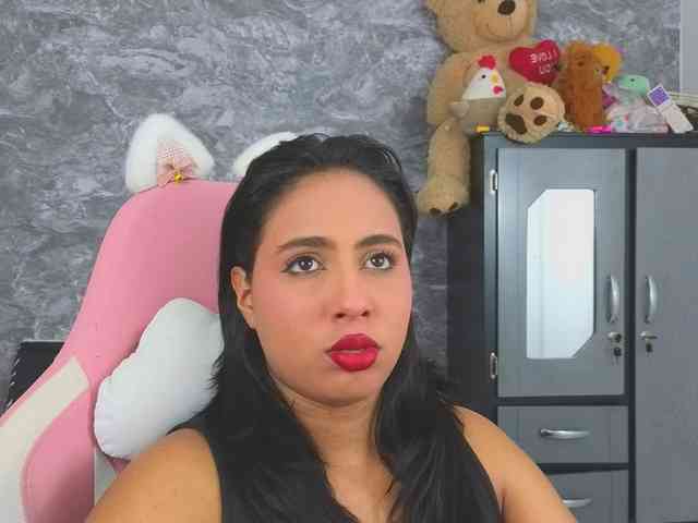 SophieSweetx webcam