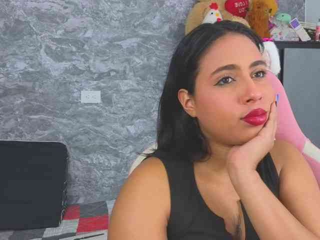 SophieSweetx webcam