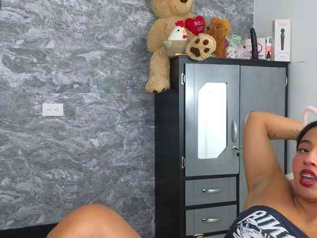 SophieSweetx webcam
