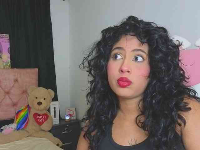 SophieSweetx webcam