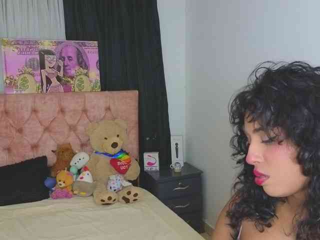 SophieSweetx webcam