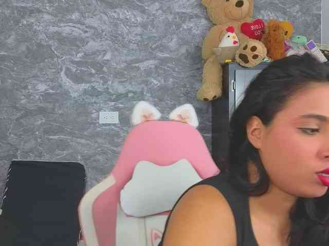 SophieSweetx webcam