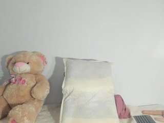 Arantza-Hill Porn Show