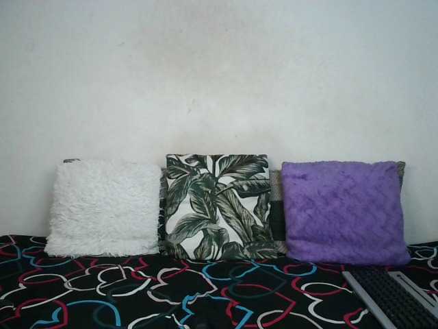 Thickqueenxxx's BongaCams show and profile