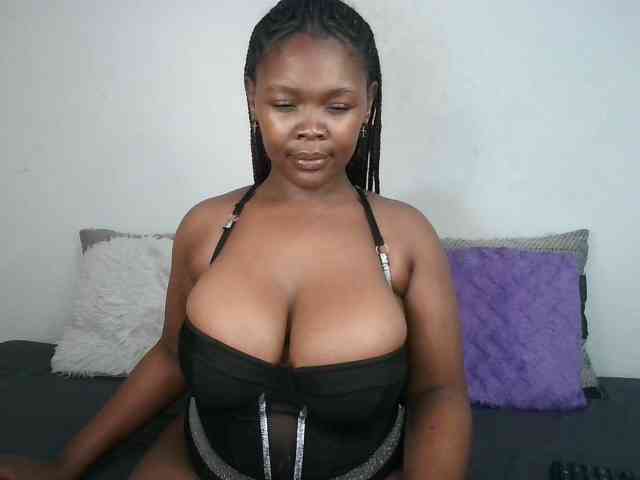 free live chat Thickqueenxxx