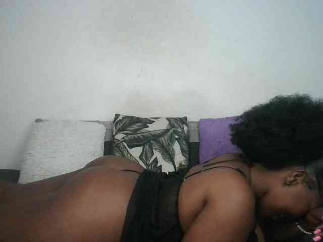 Thickqueenxxx webcam