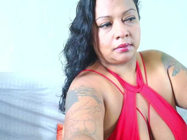 HelenaMarin's BongaCams show and profile