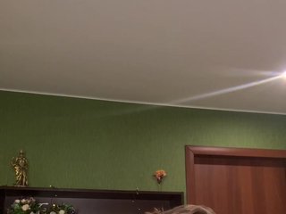 Veronika_Gold Porn Show