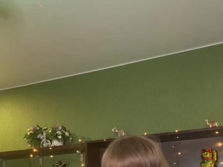 Veronika_Gold Porn Show