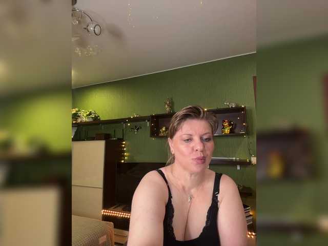 Taly1974 Live Cam on BongaCams