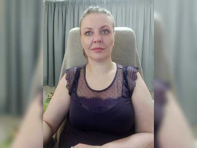 Veronika_Gold webcam