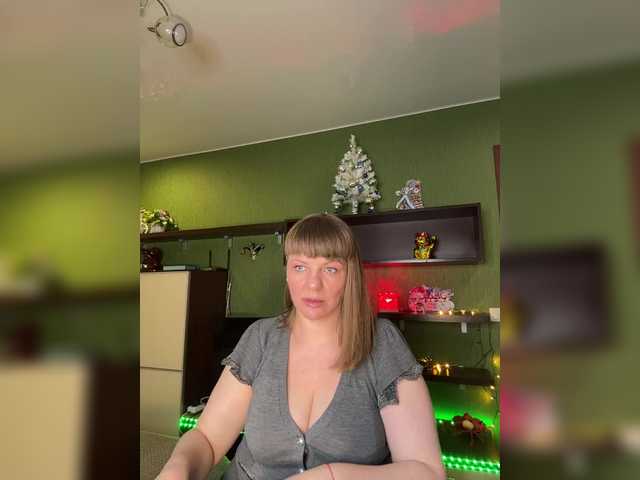 go to chat with Veronika_Gold