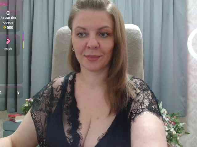 Veronika_Gold webcam
