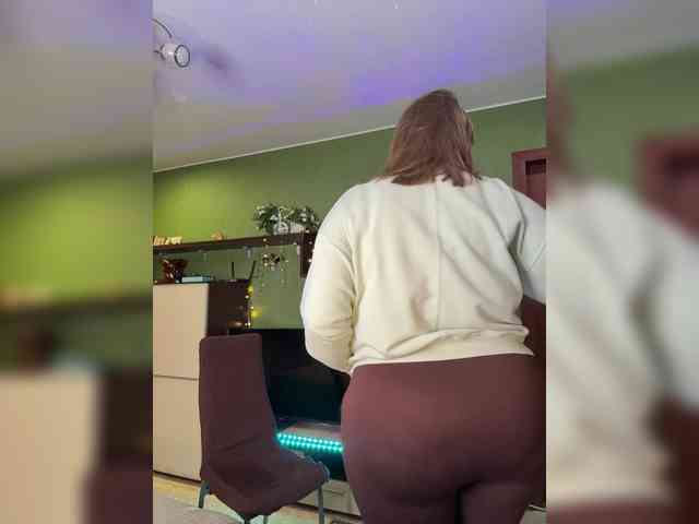 Veronika_Gold webcam