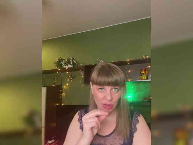 Veronika_Gold webcam