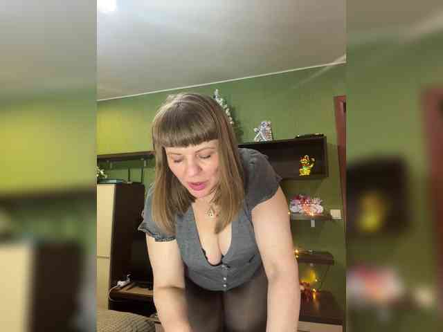 Veronika_Gold webcam