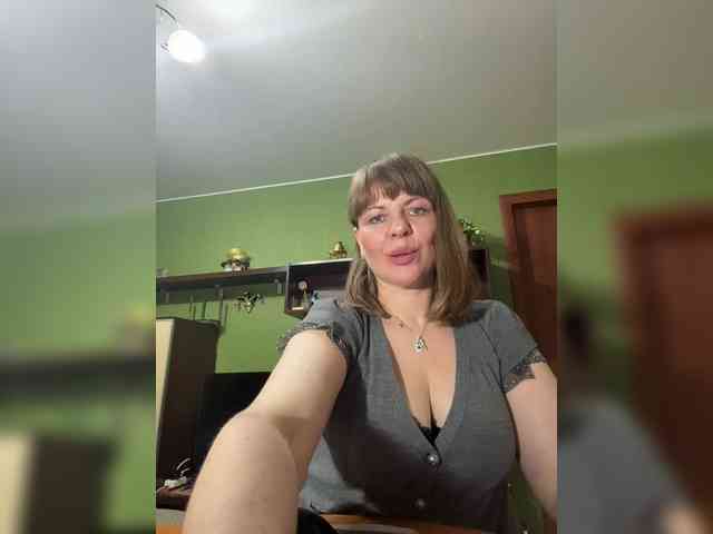 Taly1974 Live Webcam on BongaCams